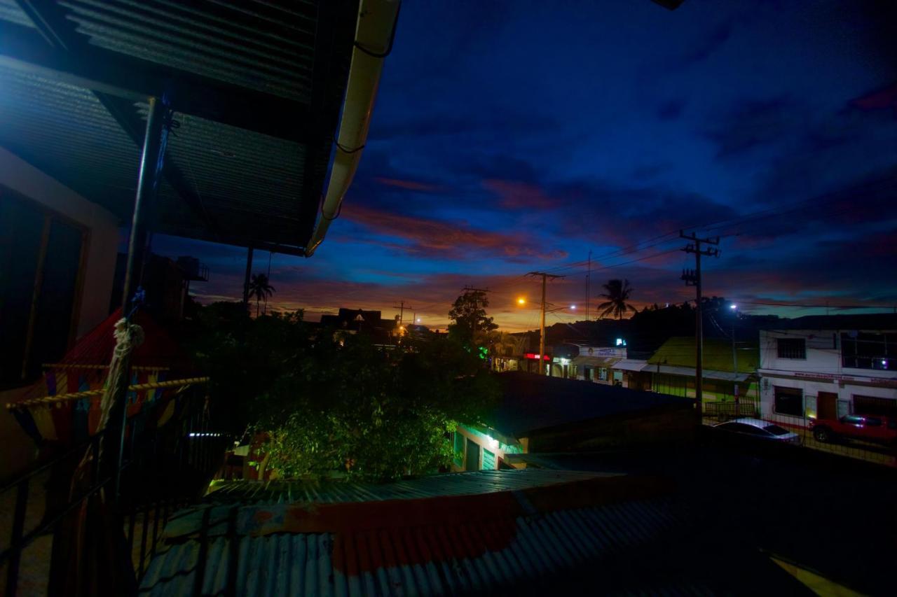 Hostal Los Chamos San Juan del Sur Exterior foto