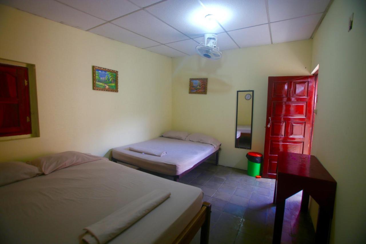 Hostal Los Chamos San Juan del Sur Exterior foto