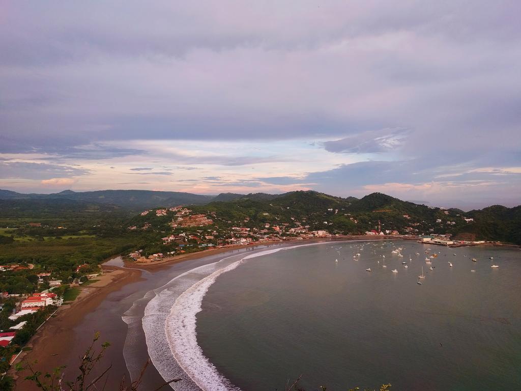 Hostal Los Chamos San Juan del Sur Exterior foto